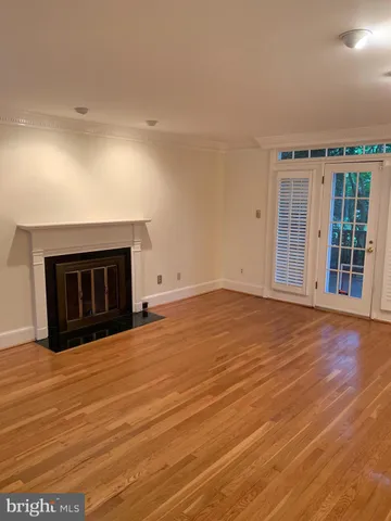 $5,700 | 1317 19th Road South, Arlington, VA 22202