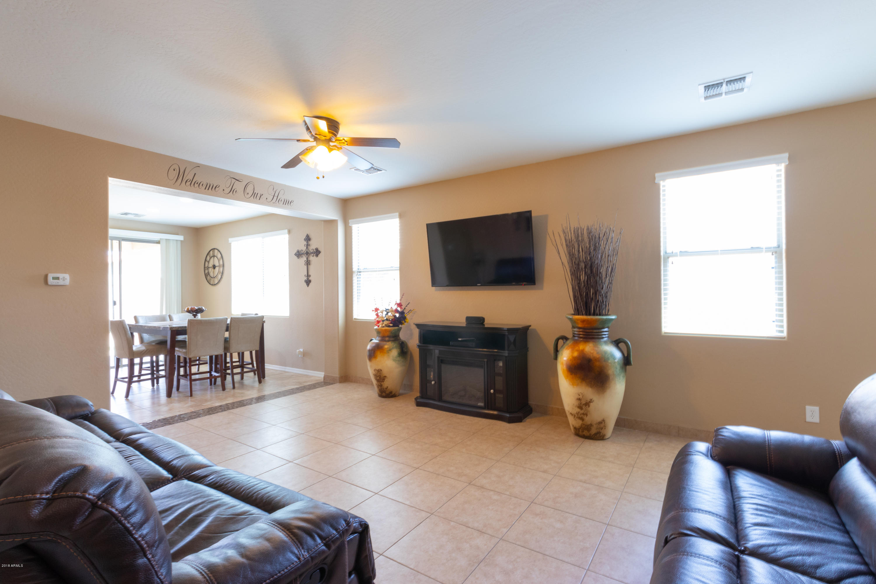 10136 West Chipman Road Tolleson, AZ 85353 - Photo 6 of 21 IMG_2561