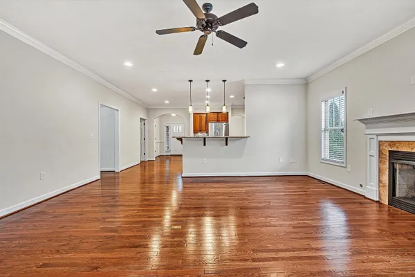 $622,500 | 7125 Linn Cove Court, Roanoke, VA 24018