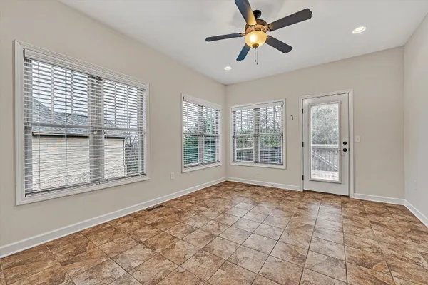 $622,500 | 7125 Linn Cove Court, Roanoke, VA 24018