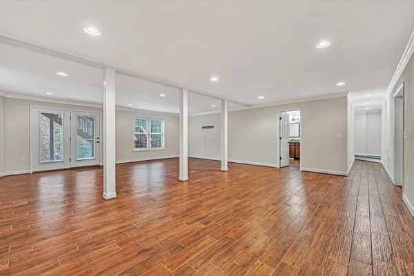 $622,500 | 7125 Linn Cove Court, Roanoke, VA 24018