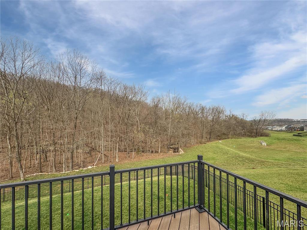 813 Boulder Crest Court Eureka, MO 63025 - Photo 3 of 33