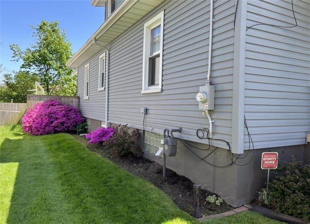 516 Harrison Street Carnegie, PA 15106 - Photo 3 of 20