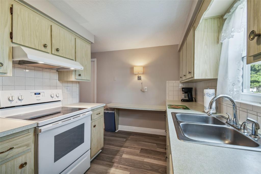 6300 Tralee Avenue New Port Richey, FL 34653 - Photo 13 of 51 Gallery Image 13