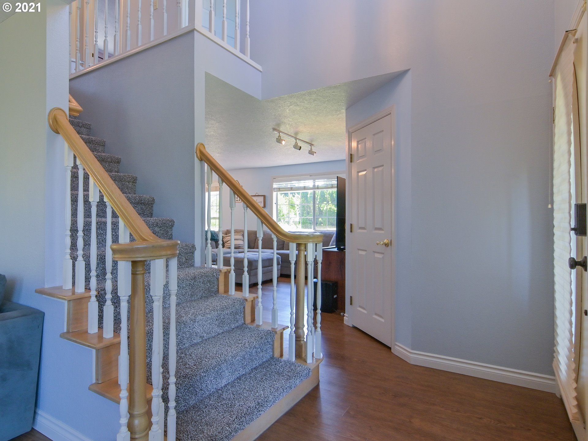 430 67th Street Springfield, OR 97478 - Photo 11 of 30