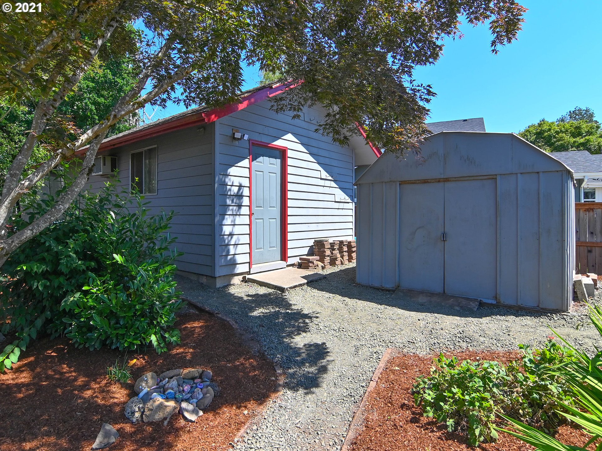 430 67th Street Springfield, OR 97478 - Photo 27 of 30
