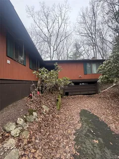 $299,999 | 36 Pebble Path, Rock Hill, NY 12775