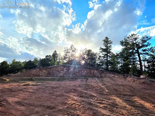 $325,000 | 204 Pine Road, Florissant, CO 80816