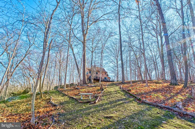 $939,900 | 222 Barred Owl Lane, Boyce, VA 22620