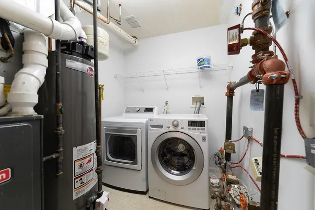 $3,000 | 6 Carpenter Court, Jersey City, NJ 07305