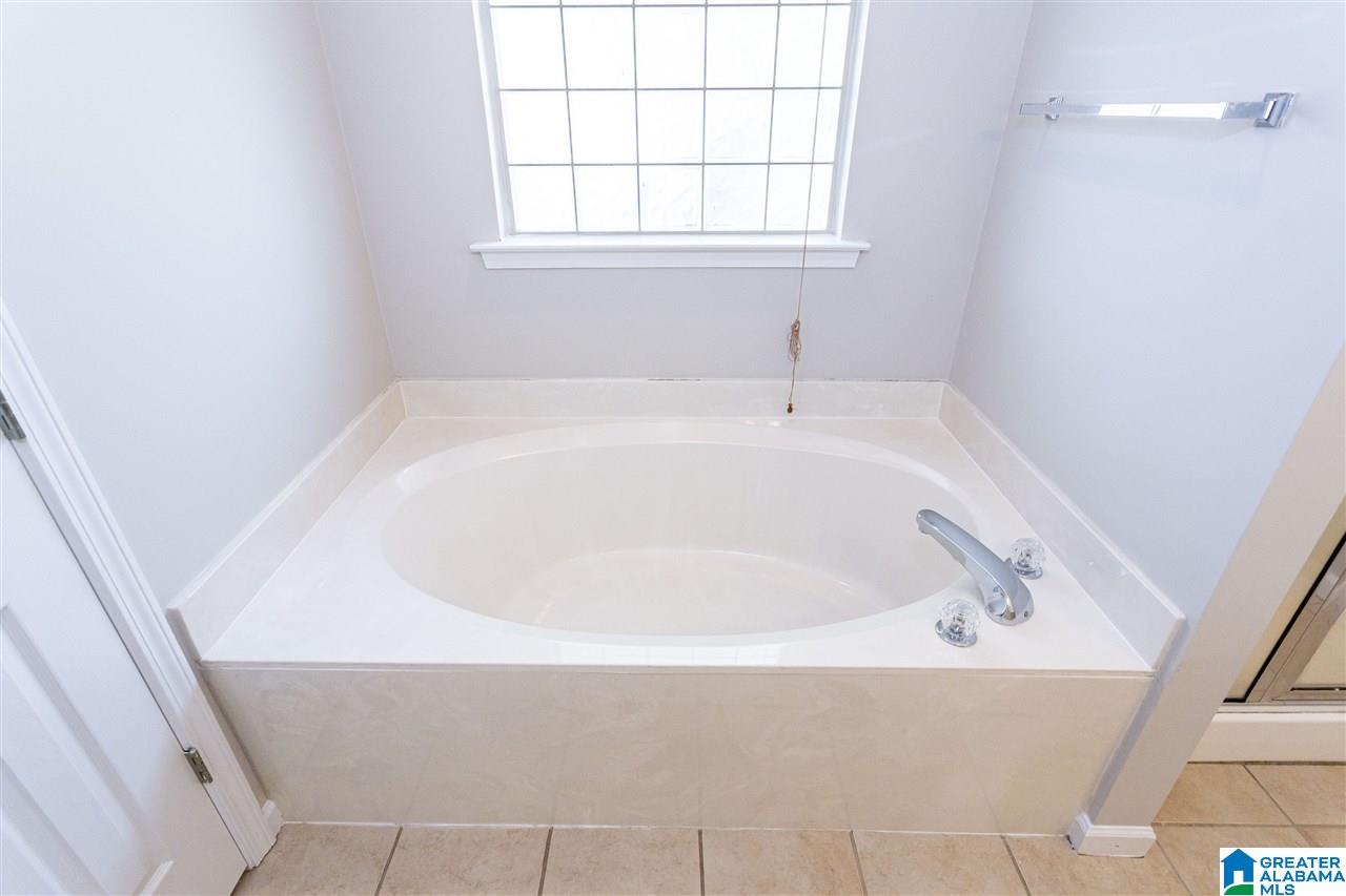 1021 Riviera Drive Calera, AL 35040 - Photo 20 of 33 Gallery Image 20