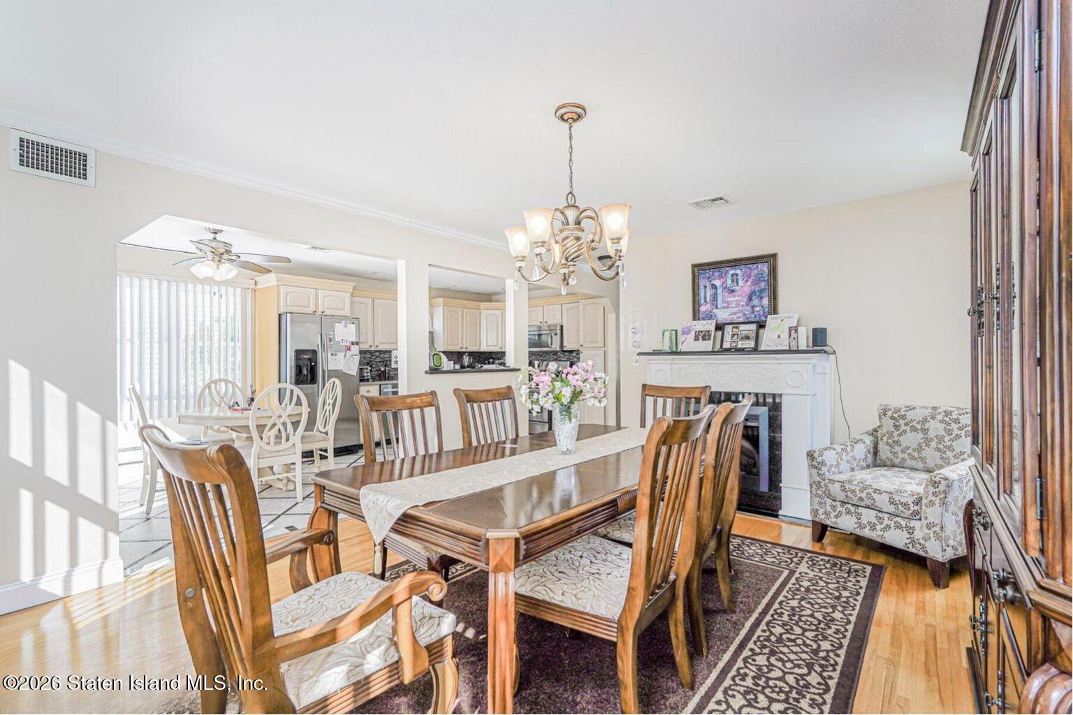 440 Harold Avenue Staten Island, NY 10312 - Photo 13 of 52 13