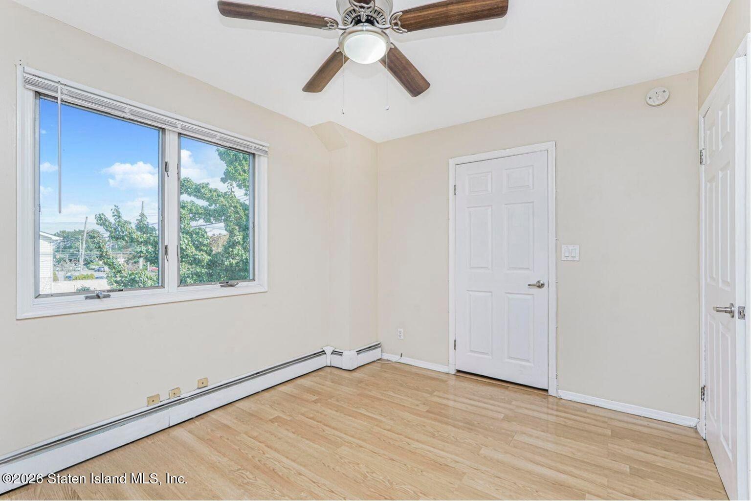 440 Harold Avenue Staten Island, NY 10312 - Photo 20 of 52 20