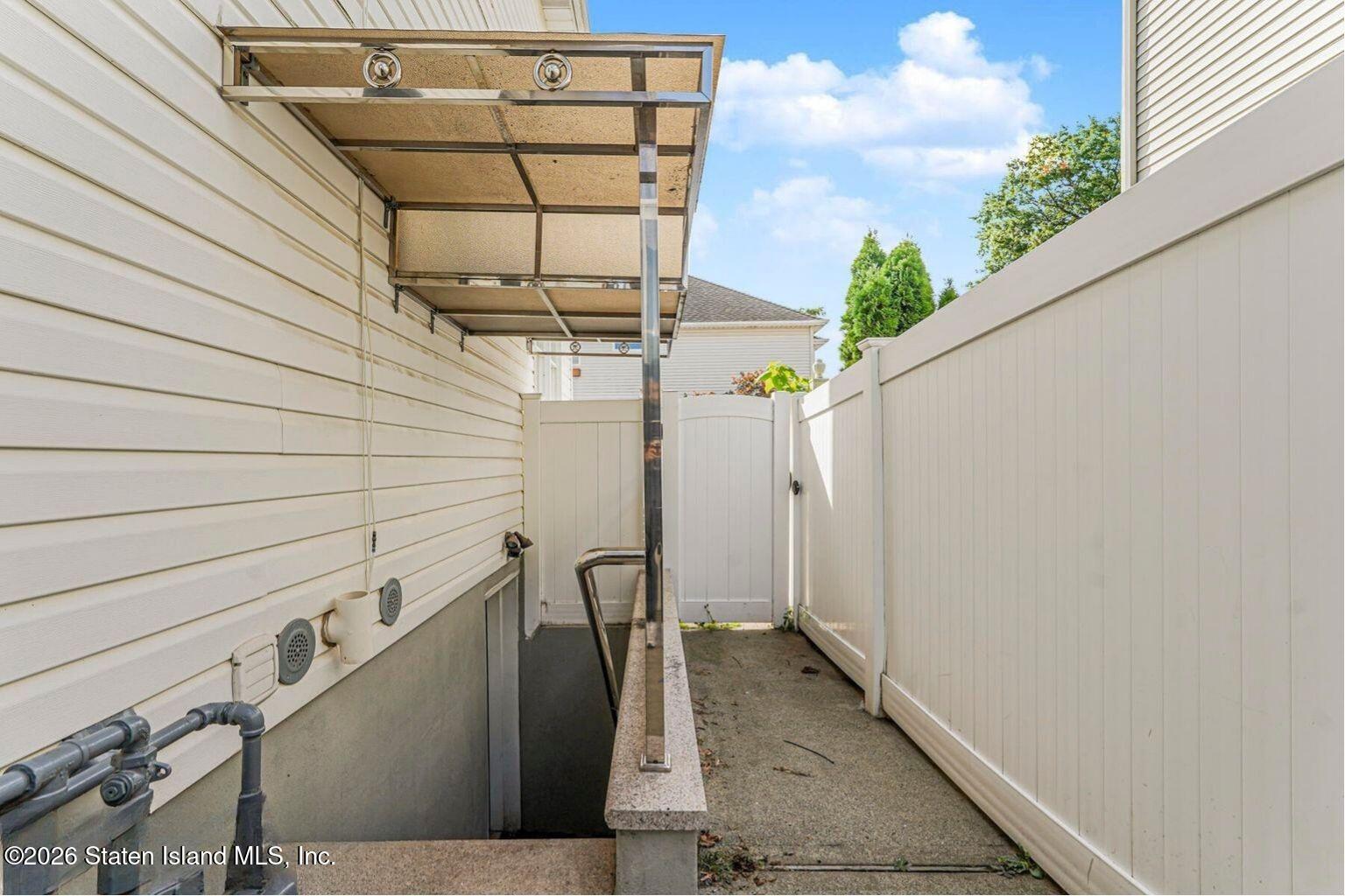 440 Harold Avenue Staten Island, NY 10312 - Photo 21 of 52 21