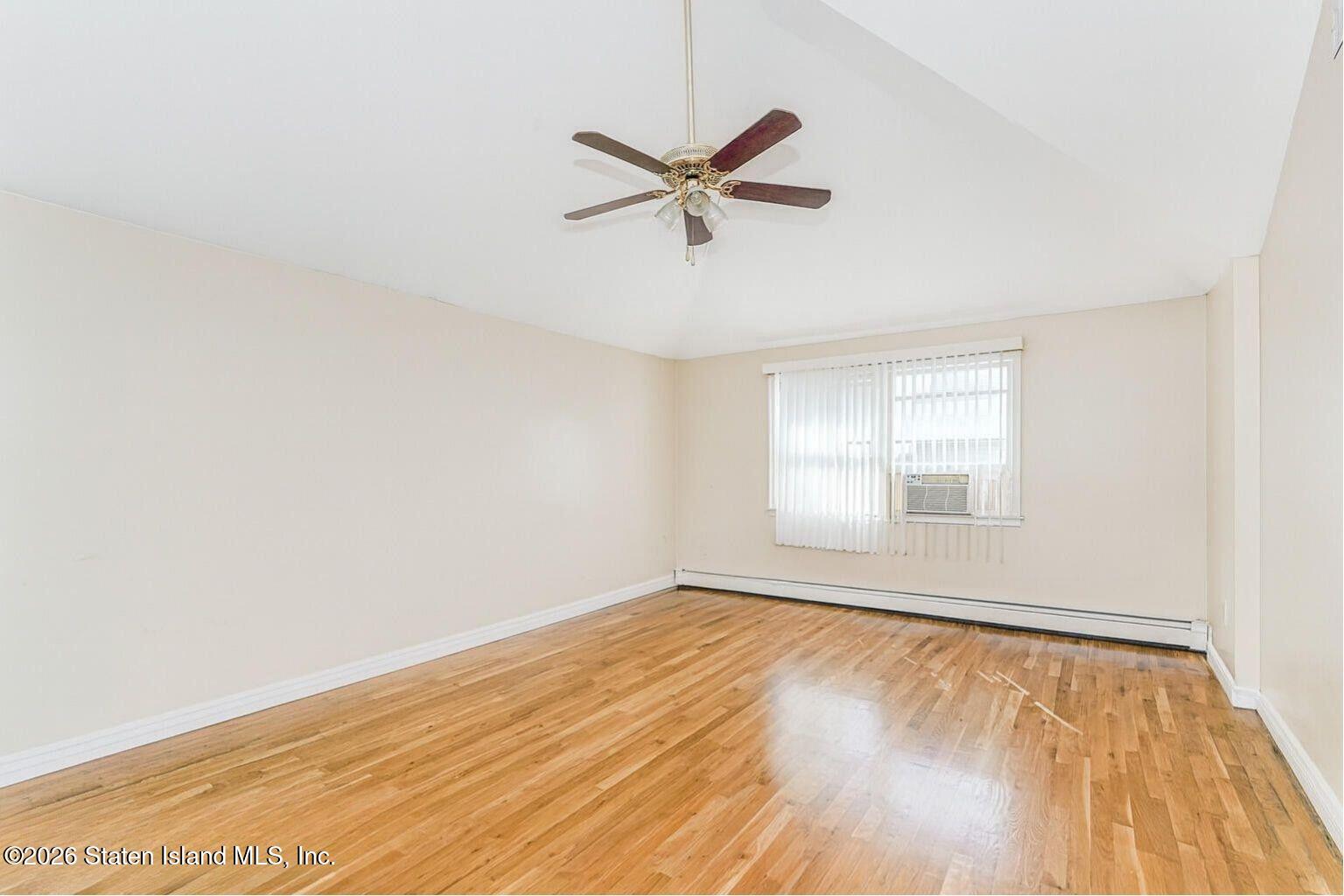 440 Harold Avenue Staten Island, NY 10312 - Photo 36 of 52 37