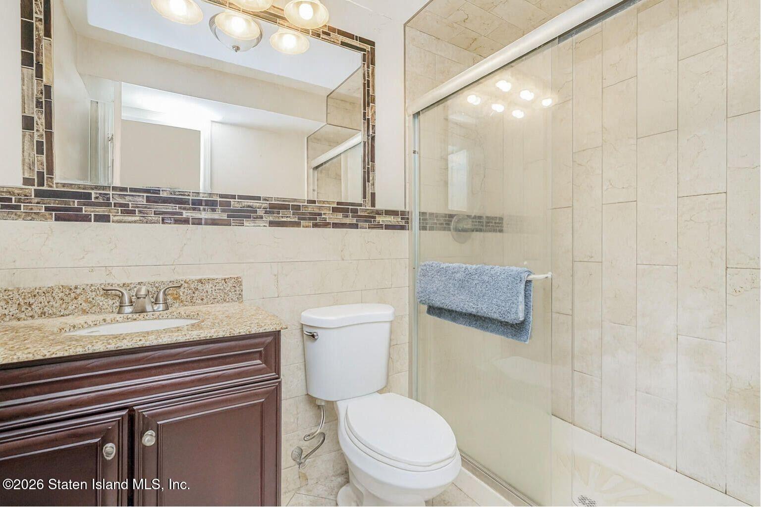 440 Harold Avenue Staten Island, NY 10312 - Photo 43 of 52 44