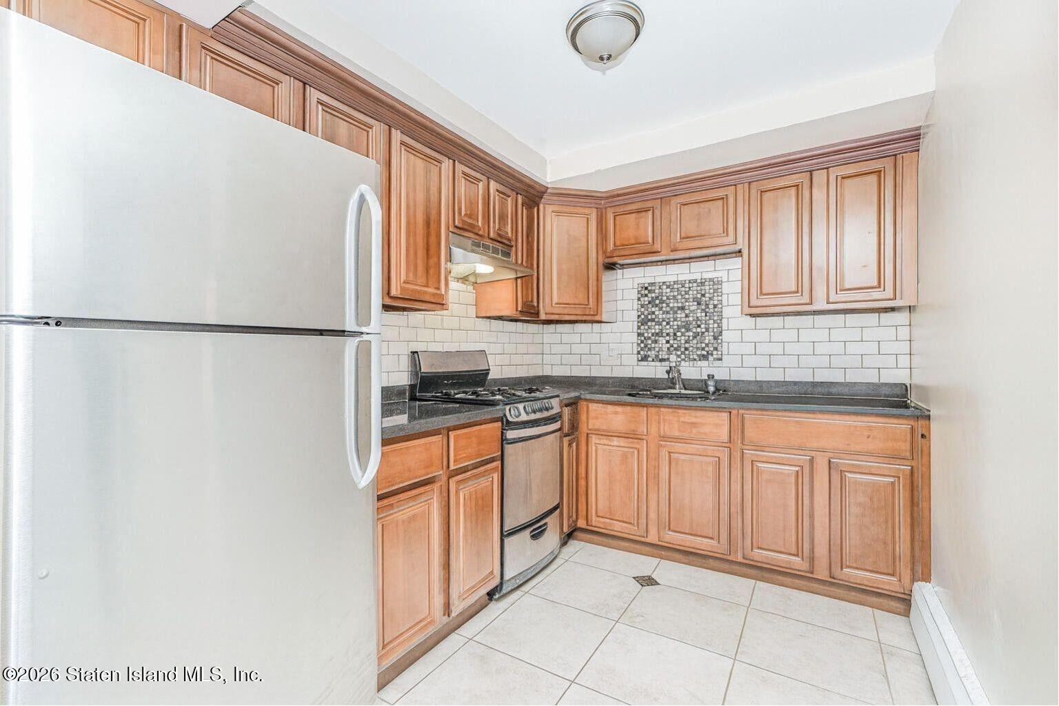 440 Harold Avenue Staten Island, NY 10312 - Photo 46 of 52 47