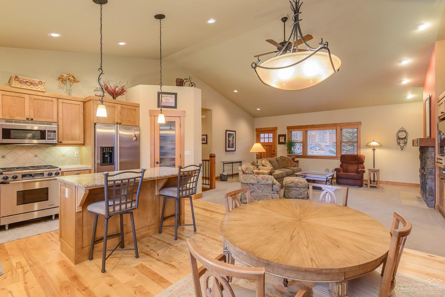 61440 Elder Ridge Street Bend, OR 97702 - Photo 10 of 25 Additional Photo