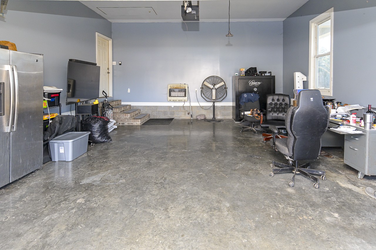 182 Old Camargo Road Fayetteville, TN 37334 - Photo 26 of 59 a view of a workspace with furniture