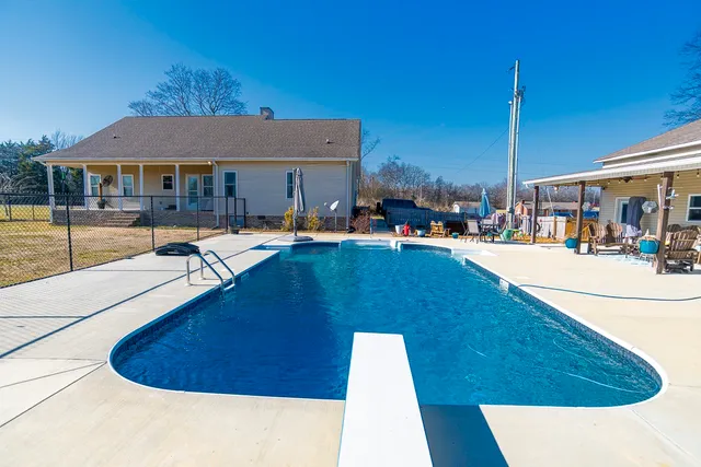 $775,000 | 182 Old Camargo Road, Fayetteville, TN 37334