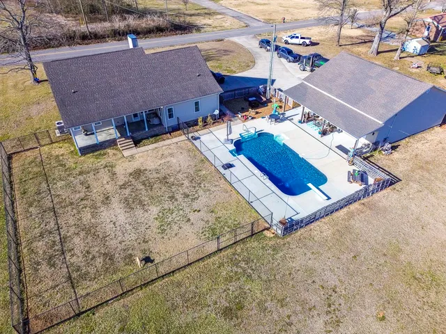 $775,000 | 182 Old Camargo Road, Fayetteville, TN 37334