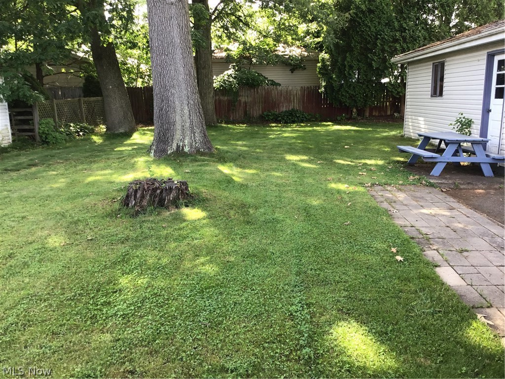 472 Lansing Road Akron, OH 44312 - Photo 19 of 21