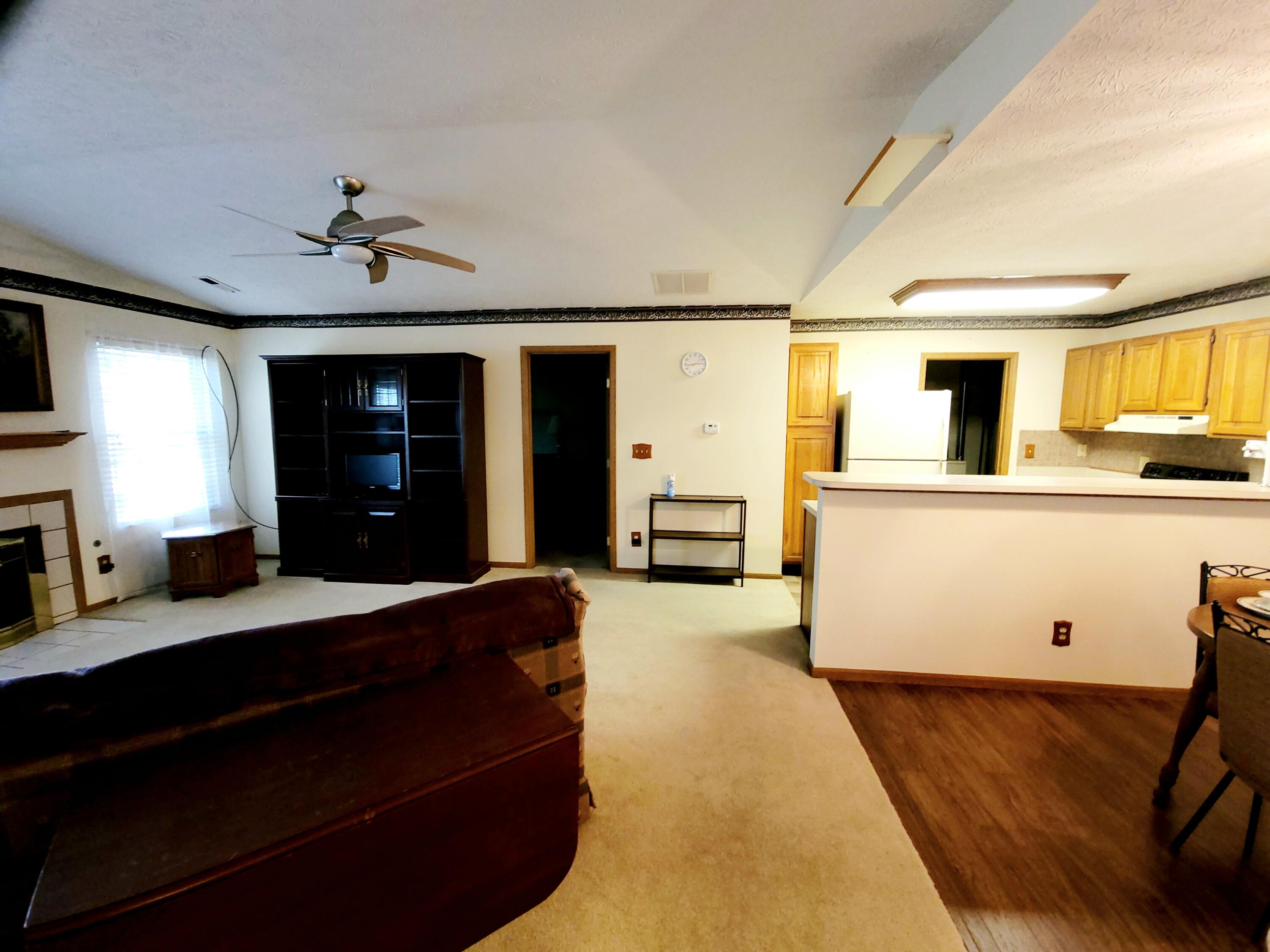 3992 Covington Drive, Unit 3992 Springfield, OH 45503 - Photo 7 of 28