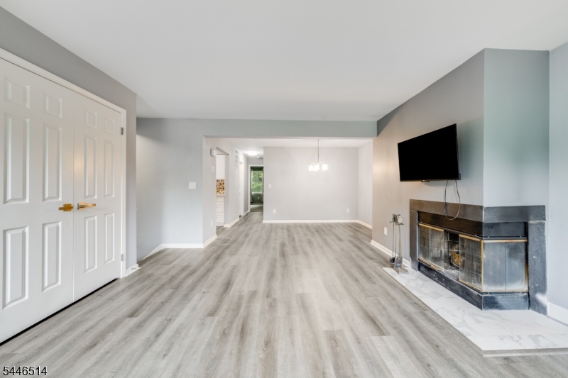40 Loantaka Way, Unit F Madison, NJ 07940 - Photo 3 of 22