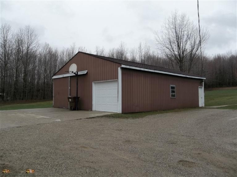 8700 Nickleplate Road Muir, MI 48860 - Photo 5 of 23 Additional Photo