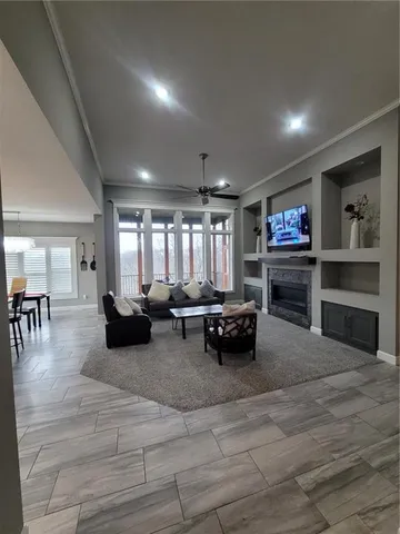 $620,000 | 6549 North Whitetail Way, Parkville, MO 64152