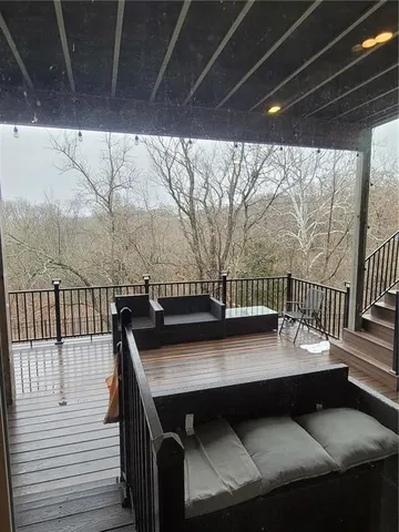 $620,000 | 6549 North Whitetail Way, Parkville, MO 64152