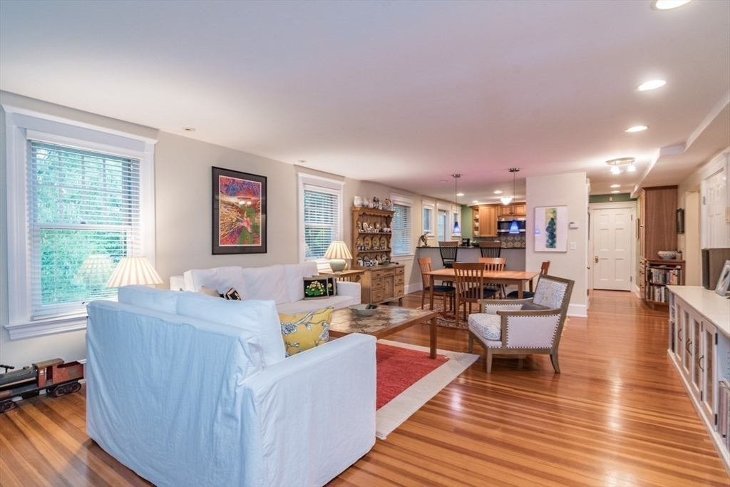 88 Round Hill Road, Unit 2 Northampton, MA 01060 - Photo 11 of 38
