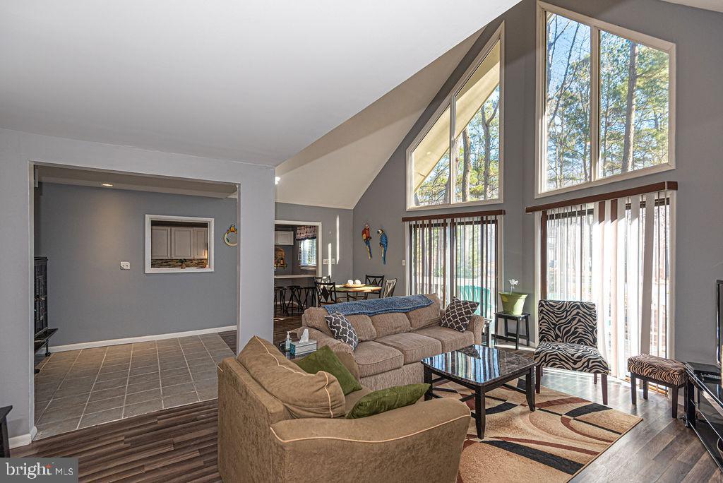 114 Windjammer Road Ocean Pines, MD 21811 - Photo 3 of 42