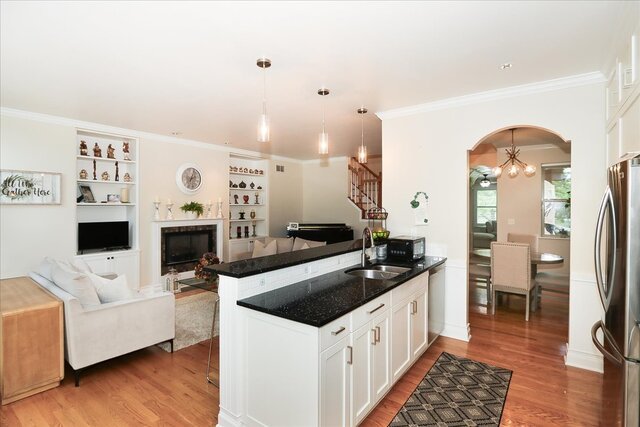 768 St Johns Place Addison, IL 60101 - Photo 18 of 39