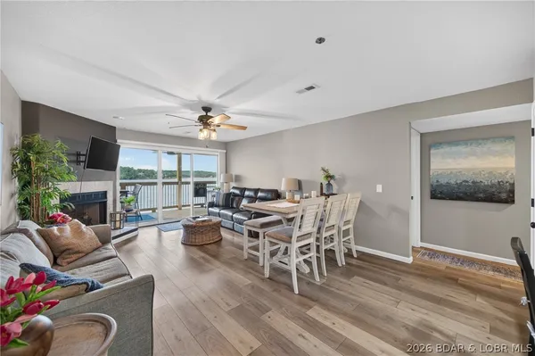 $394,000 | 1481 Ledges Drive, Unit 1014, Osage Beach, MO 65065