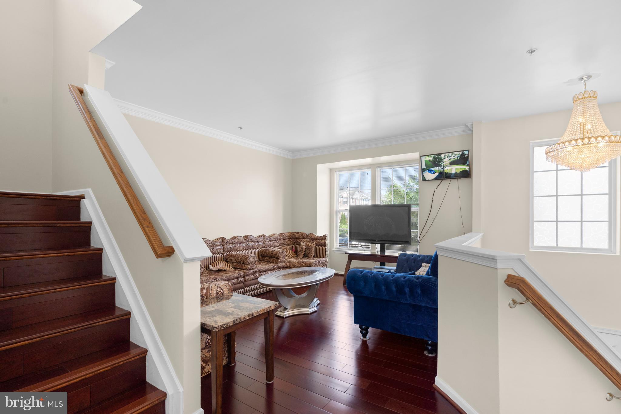 9701 Luguna Road Baltimore, MD 21220 - Photo 10 of 30 Family Room