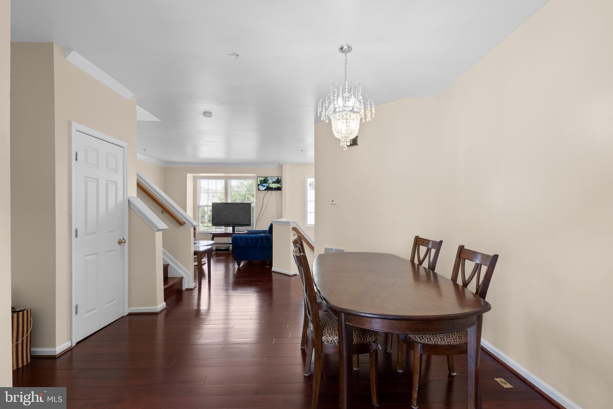 9701 Luguna Road Baltimore, MD 21220 - Photo 3 of 30 Dining Area