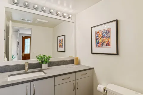 $999,999 | 1318 South Mallard Drive, Richmond, CA 94801