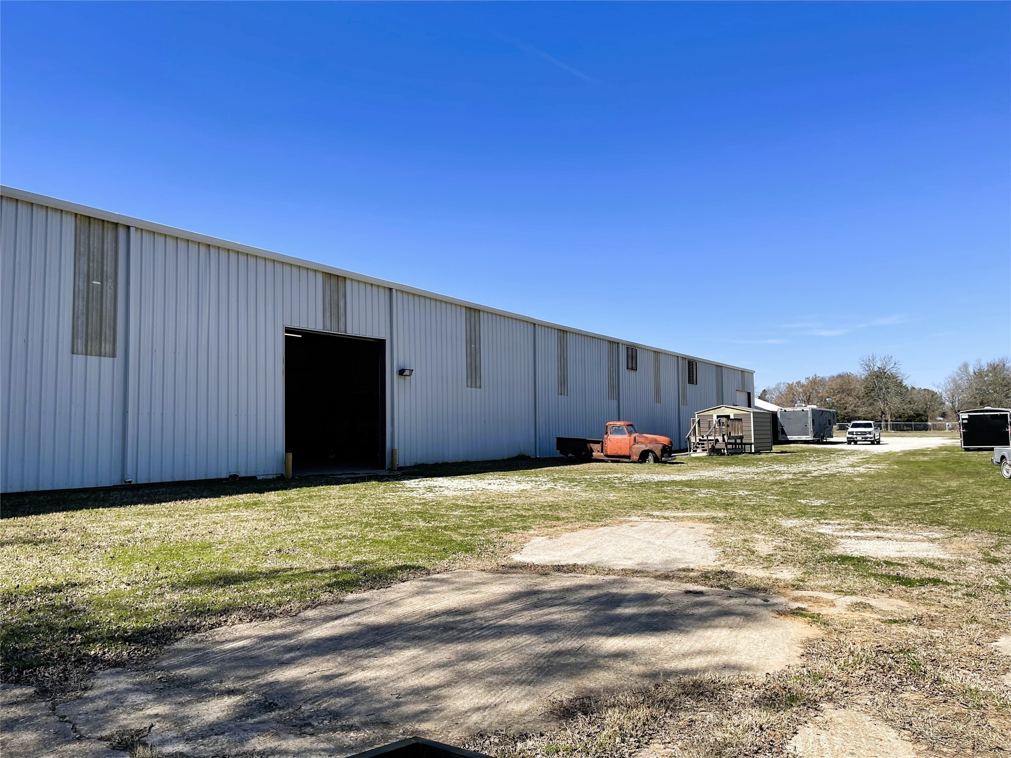 423 Highway 75 Fairfield, TX 75840 - Photo 7 of 38