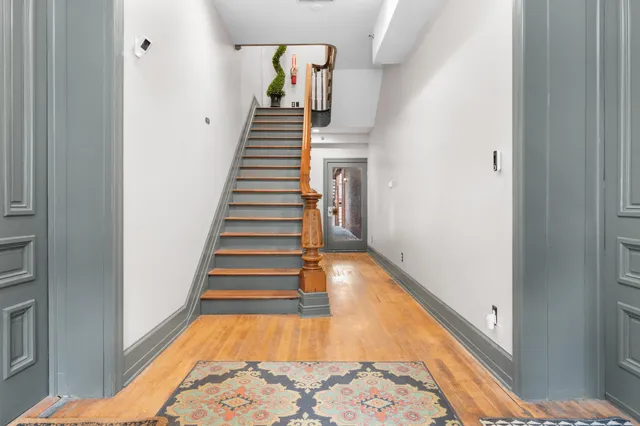 $2,650 | 291 Edmund Place, Unit 3, Detroit, MI 48201