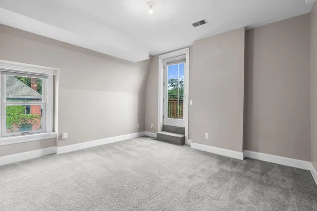 $2,650 | 291 Edmund Place, Unit 3, Detroit, MI 48201