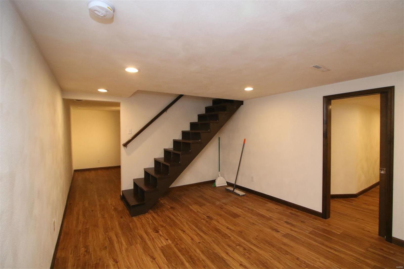 672 Troy O'Fallon Road Troy, IL 62294 - Photo 34 of 48