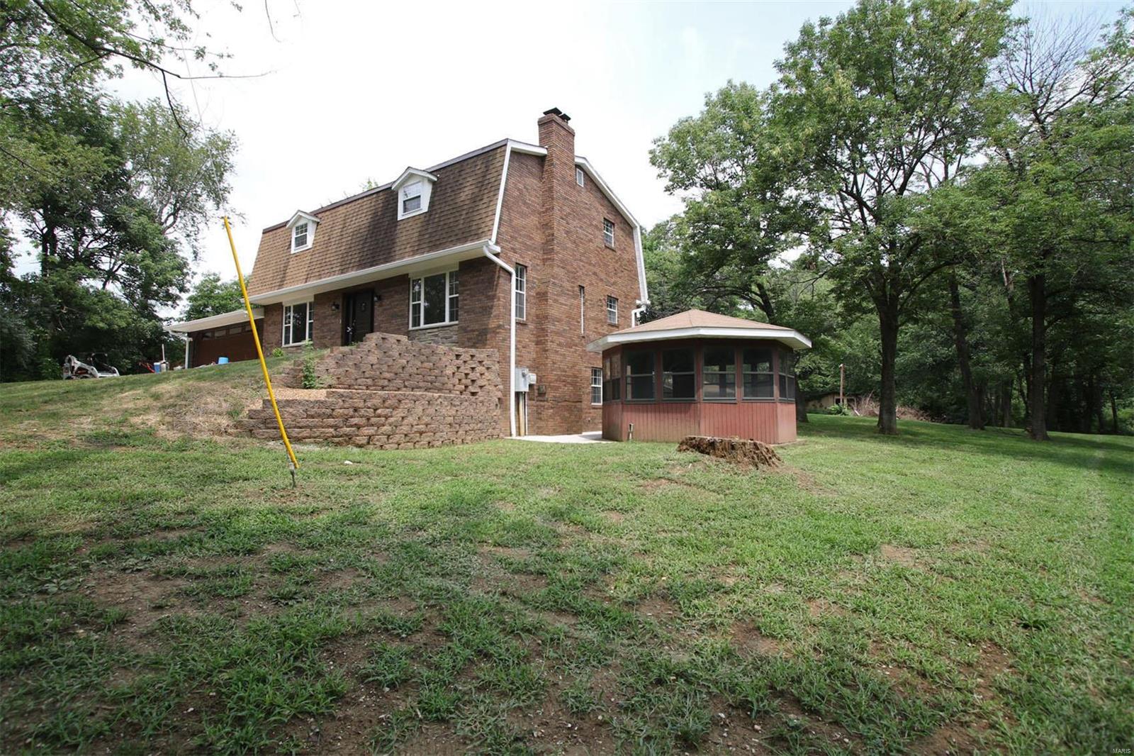 672 Troy O'Fallon Road Troy, IL 62294 - Photo 5 of 48