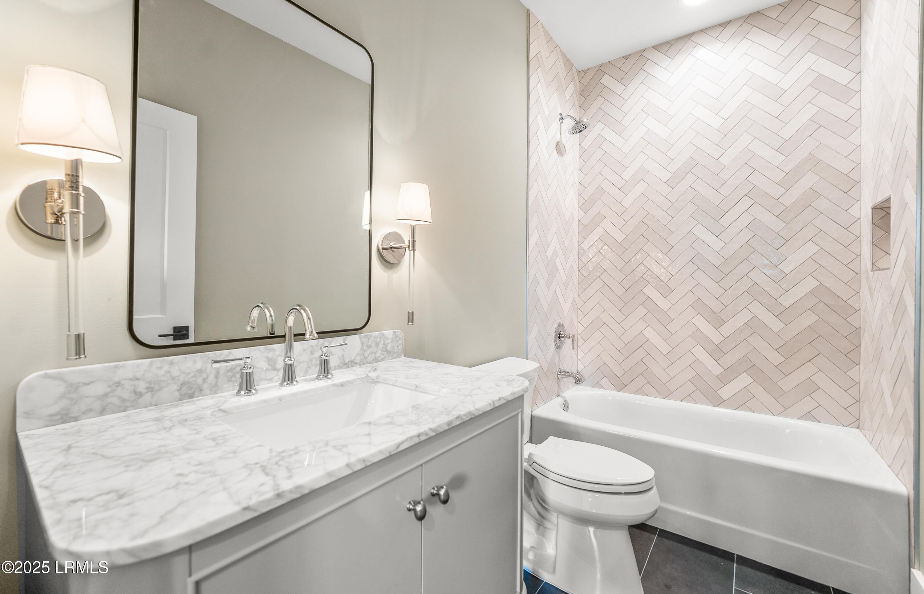 902 Harrington Street Beaufort, SC 29902 - Photo 25 of 35 DSC01011