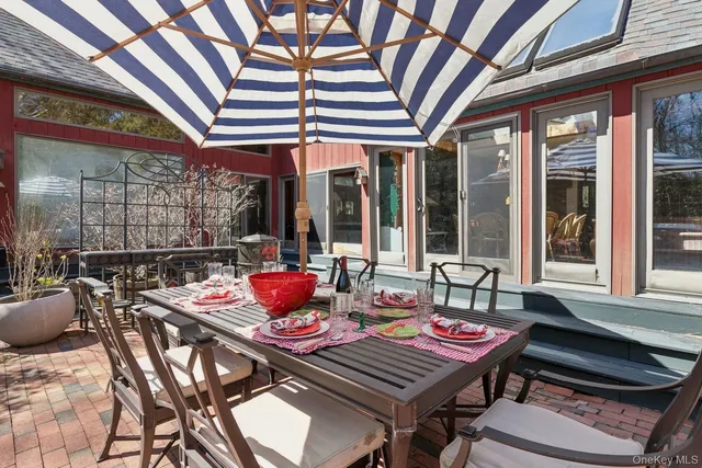 a outdoor view with a sitting space