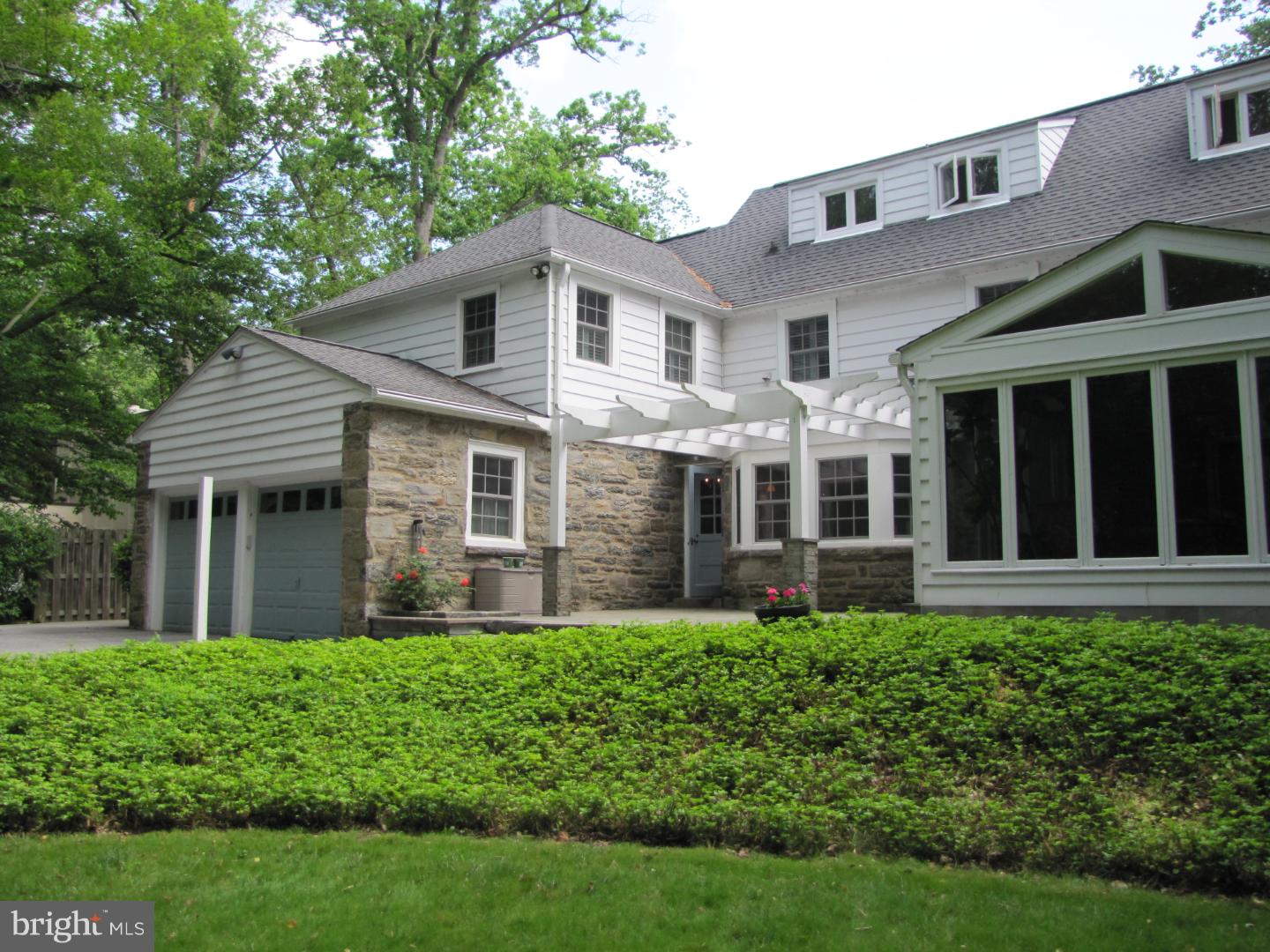 1011 Overbrook Road Wilmington, DE 19807 - Photo 3 of 24 Gallery Image 3