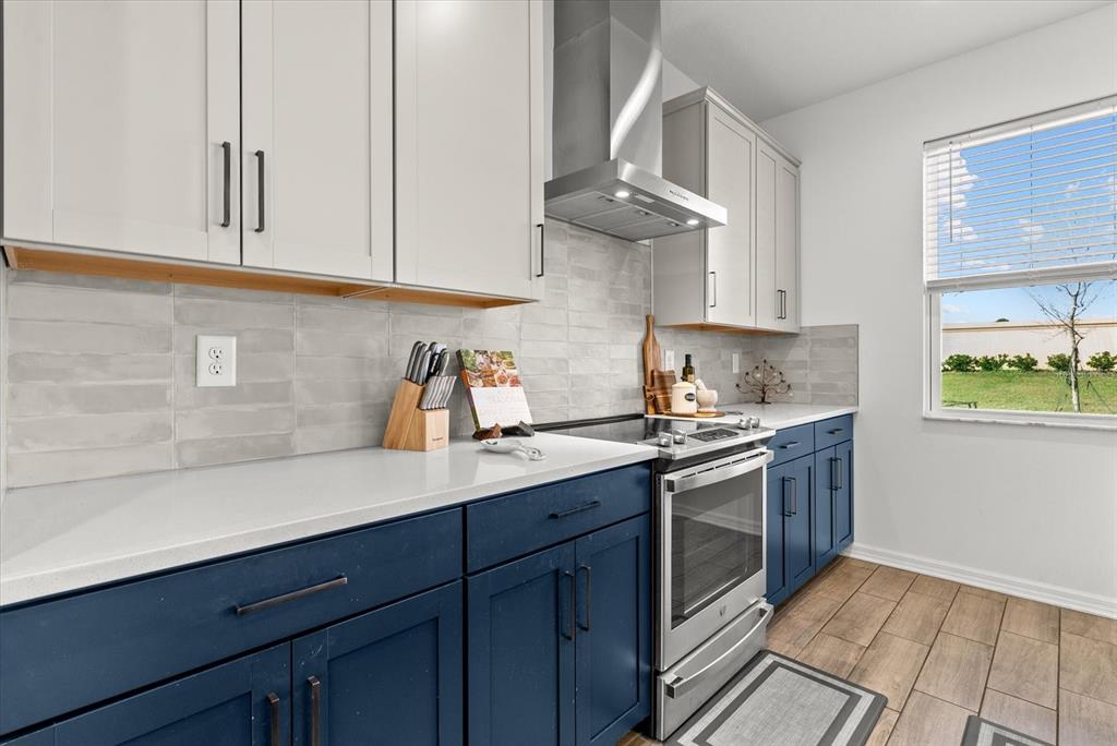 8330 Abalone Loop Palmetto, FL 34221 - Photo 17 of 37