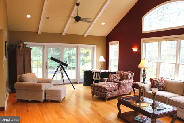 $824,900 | 6 Tiffany Drive, Perkasie, PA 18944