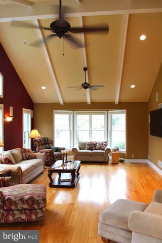 $824,900 | 6 Tiffany Drive, Perkasie, PA 18944