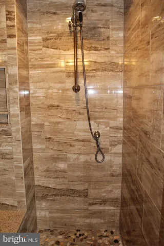 $824,900 | 6 Tiffany Drive, Perkasie, PA 18944